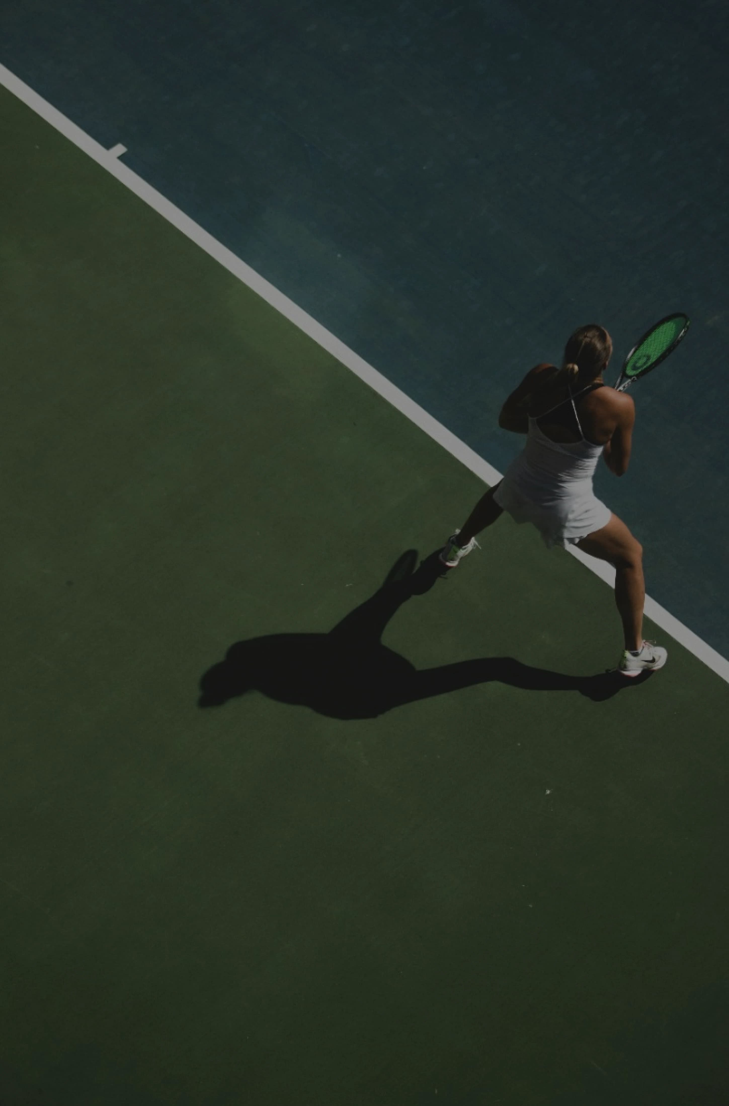 Tennis court background mobile